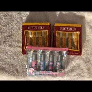 Burt’s Bees Lip Balm 2 pk and Free Lip Gloss Set
